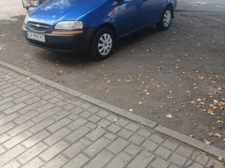 Синий Шевроле Авео, объемом двигателя 1.5 л и пробегом 317 тыс. км за 2500 $, фото 1 на Automoto.ua