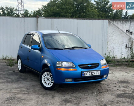 Синий Шевроле Авео, объемом двигателя 1.5 л и пробегом 237 тыс. км за 2100 $, фото 1 на Automoto.ua