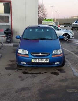 Синий Шевроле Авео, объемом двигателя 1.5 л и пробегом 390 тыс. км за 3005 $, фото 1 на Automoto.ua