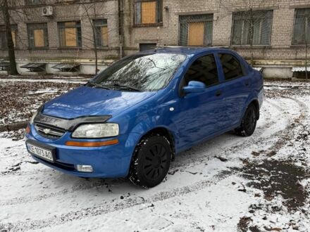 Синий Шевроле Авео, объемом двигателя 1.5 л и пробегом 210 тыс. км за 2750 $, фото 1 на Automoto.ua