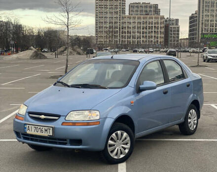 Синий Шевроле Авео, объемом двигателя 1.5 л и пробегом 165 тыс. км за 2200 $, фото 1 на Automoto.ua