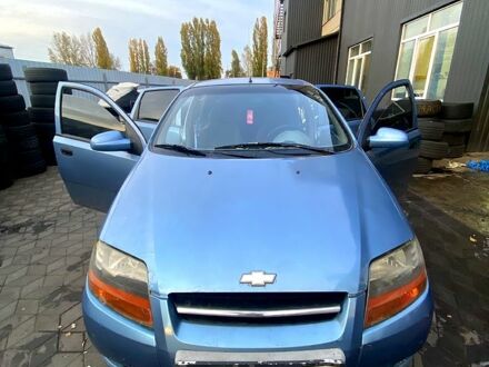 Синий Шевроле Авео, объемом двигателя 1.5 л и пробегом 400 тыс. км за 1300 $, фото 1 на Automoto.ua