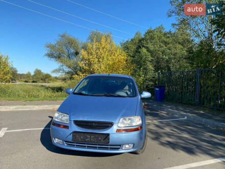 Синий Шевроле Авео, объемом двигателя 1.5 л и пробегом 250 тыс. км за 3000 $, фото 1 на Automoto.ua
