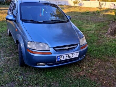 Синий Шевроле Авео, объемом двигателя 1.6 л и пробегом 240 тыс. км за 2800 $, фото 1 на Automoto.ua