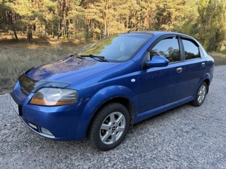 Шевроле Авео 2005 в Ахтырке на Automoto.ua Синий Шевроле Авео, объемом двигателя 1.5 л и пробегом 185 тыс. км за 2900 $, фото 1 на Automoto.ua