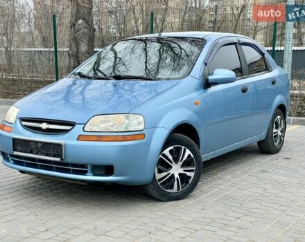 Синий Шевроле Авео, объемом двигателя 1.5 л и пробегом 180 тыс. км за 2800 $, фото 1 на Automoto.ua