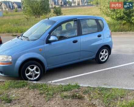 Синий Шевроле Авео, объемом двигателя 1.5 л и пробегом 240 тыс. км за 2300 $, фото 1 на Automoto.ua
