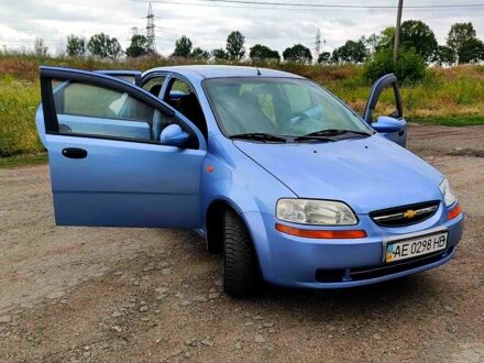 Синій Шевроле Авео, об'ємом двигуна 1.5 л та пробігом 240 тис. км за 3100 $, фото 1 на Automoto.ua