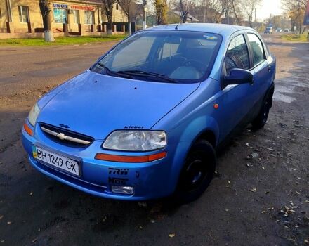 Синий Шевроле Авео, объемом двигателя 1.5 л и пробегом 154 тыс. км за 1750 $, фото 1 на Automoto.ua