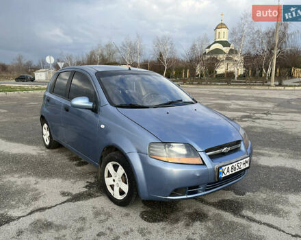 Синий Шевроле Авео, объемом двигателя 1.5 л и пробегом 245 тыс. км за 2400 $, фото 1 на Automoto.ua
