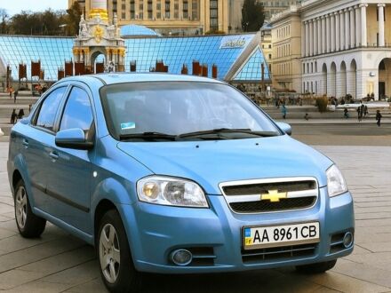 Шевроле Авео 2006 у Києві на Automoto.ua Синій Шевроле Авео, об'ємом двигуна 0 л та пробігом 179 тис. км за 3999 $, фото 1 на Automoto.ua