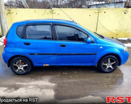 Синий Шевроле Авео, объемом двигателя 1.5 л и пробегом 248 тыс. км за 2100 $, фото 1 на Automoto.ua