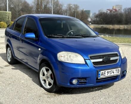 Синий Шевроле Авео, объемом двигателя 1.5 л и пробегом 300 тыс. км за 4200 $, фото 1 на Automoto.ua