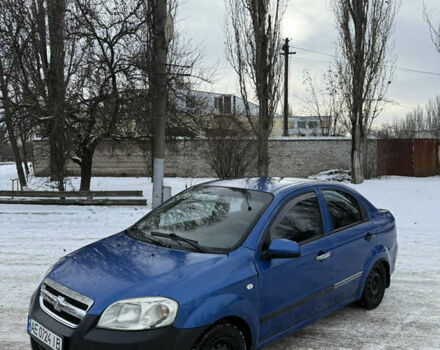 Синий Шевроле Авео, объемом двигателя 1.5 л и пробегом 180 тыс. км за 1700 $, фото 1 на Automoto.ua