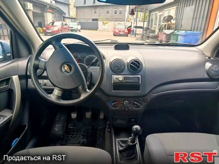 Синий Шевроле Авео, объемом двигателя 1.5 л и пробегом 124 тыс. км за 3000 $, фото 1 на Automoto.ua