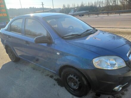 Синий Шевроле Авео, объемом двигателя 1.5 л и пробегом 299 тыс. км за 2999 $, фото 1 на Automoto.ua