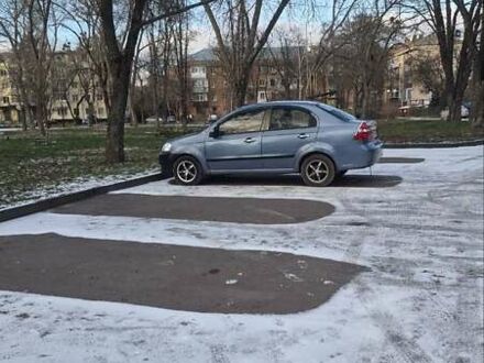 Синий Шевроле Авео, объемом двигателя 1.5 л и пробегом 238 тыс. км за 2500 $, фото 1 на Automoto.ua