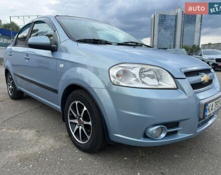 Синий Шевроле Авео, объемом двигателя 1.6 л и пробегом 220 тыс. км за 4500 $, фото 1 на Automoto.ua