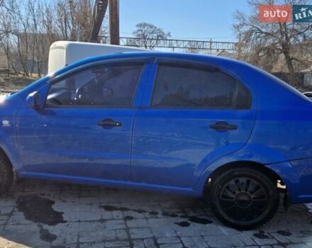 Синий Шевроле Авео, объемом двигателя 1.5 л и пробегом 255 тыс. км за 3500 $, фото 1 на Automoto.ua