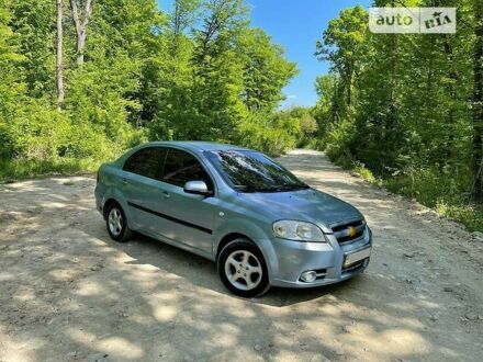 Синій Шевроле Авео, об'ємом двигуна 1.6 л та пробігом 290 тис. км за 3500 $, фото 1 на Automoto.ua