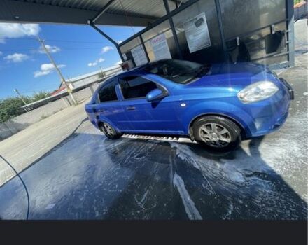 Синій Шевроле Авео, об'ємом двигуна 1.5 л та пробігом 300 тис. км за 3000 $, фото 1 на Automoto.ua