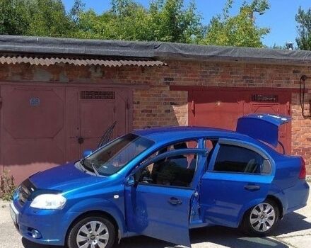 Синий Шевроле Авео, объемом двигателя 1.5 л и пробегом 164 тыс. км за 3500 $, фото 1 на Automoto.ua