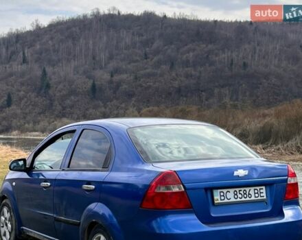 Синий Шевроле Авео, объемом двигателя 1.5 л и пробегом 300 тыс. км за 1950 $, фото 1 на Automoto.ua