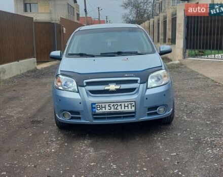 Синий Шевроле Авео, объемом двигателя 1.6 л и пробегом 223 тыс. км за 2800 $, фото 1 на Automoto.ua