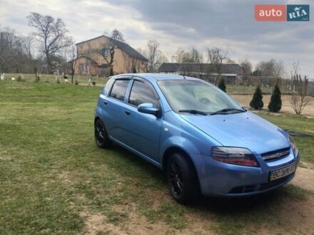 Синий Шевроле Авео, объемом двигателя 1.5 л и пробегом 247 тыс. км за 2800 $, фото 1 на Automoto.ua