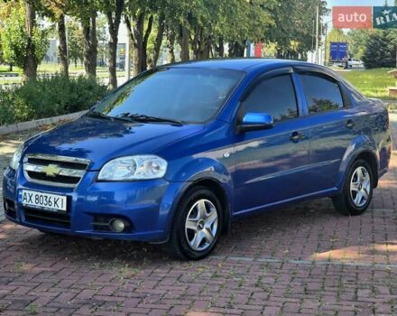 Синій Шевроле Авео, об'ємом двигуна 1.5 л та пробігом 200 тис. км за 3300 $, фото 1 на Automoto.ua