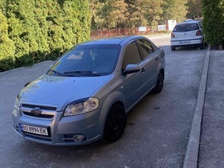 Шевроле Авео 2008 у Тернополі на Automoto.ua Синій Шевроле Авео, об'ємом двигуна 1.6 л та пробігом 168 тис. км за 4200 $, фото 1 на Automoto.ua