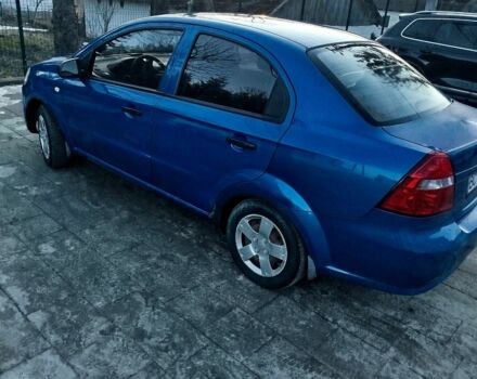Синий Шевроле Авео, объемом двигателя 1.5 л и пробегом 327 тыс. км за 3200 $, фото 1 на Automoto.ua
