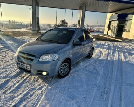 Синий Шевроле Авео, объемом двигателя 1.6 л и пробегом 303 тыс. км за 3900 $, фото 1 на Automoto.ua