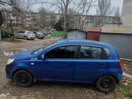 Синий Шевроле Авео, объемом двигателя 1.5 л и пробегом 200 тыс. км за 2800 $, фото 1 на Automoto.ua