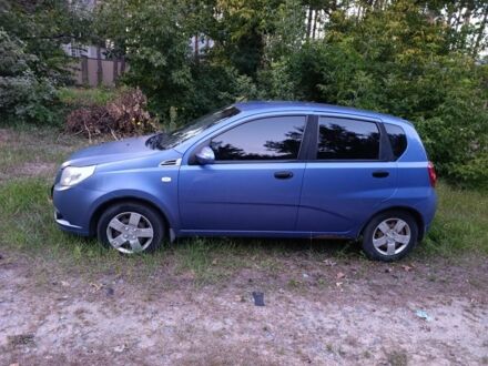 Синий Шевроле Авео, объемом двигателя 1.5 л и пробегом 325 тыс. км за 3500 $, фото 1 на Automoto.ua