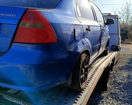 Синий Шевроле Авео, объемом двигателя 1.5 л и пробегом 250 тыс. км за 750 $, фото 1 на Automoto.ua