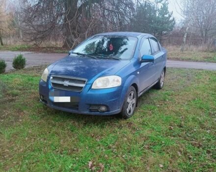 Синий Шевроле Авео, объемом двигателя 0 л и пробегом 228 тыс. км за 3800 $, фото 1 на Automoto.ua
