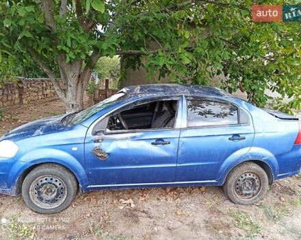 Синий Шевроле Авео, объемом двигателя 1.5 л и пробегом 240 тыс. км за 1200 $, фото 1 на Automoto.ua