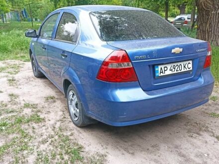 Шевроле Авео 2009 в Запорожье на Automoto.ua Синий Шевроле Авео, объемом двигателя 1.5 л и пробегом 200 тыс. км за 4400 $, фото 1 на Automoto.ua