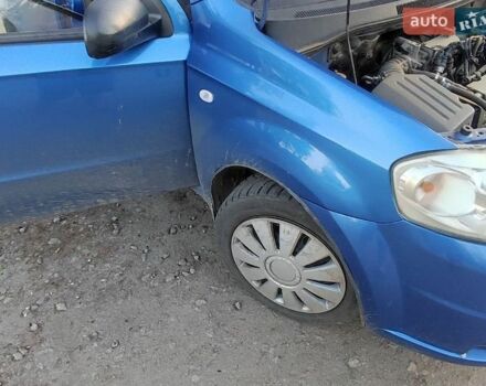 Синий Шевроле Авео, объемом двигателя 1.5 л и пробегом 261 тыс. км за 3450 $, фото 1 на Automoto.ua