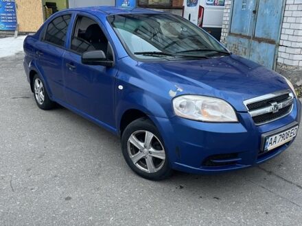 Синій Шевроле Авео, об'ємом двигуна 1.5 л та пробігом 150 тис. км за 2700 $, фото 1 на Automoto.ua