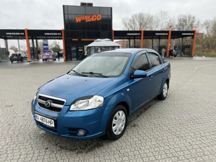 Синий Шевроле Авео, объемом двигателя 1.5 л и пробегом 175 тыс. км за 2850 $, фото 1 на Automoto.ua