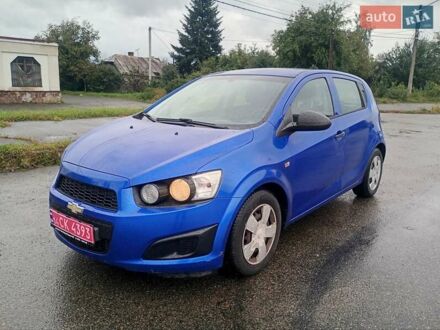 Синій Шевроле Авео, об'ємом двигуна 1.2 л та пробігом 248 тис. км за 5300 $, фото 1 на Automoto.ua