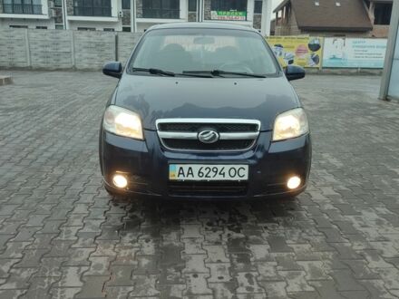 Синий Шевроле Авео, объемом двигателя 1.5 л и пробегом 180 тыс. км за 3800 $, фото 1 на Automoto.ua