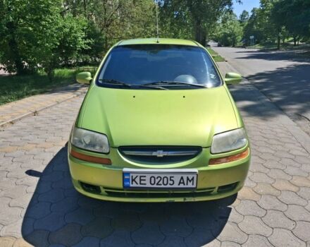 Зеленый Шевроле Авео, объемом двигателя 1.5 л и пробегом 230 тыс. км за 2500 $, фото 1 на Automoto.ua