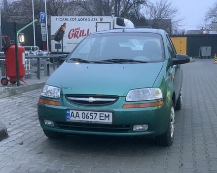 Зеленый Шевроле Авео, объемом двигателя 1.5 л и пробегом 212 тыс. км за 2950 $, фото 1 на Automoto.ua