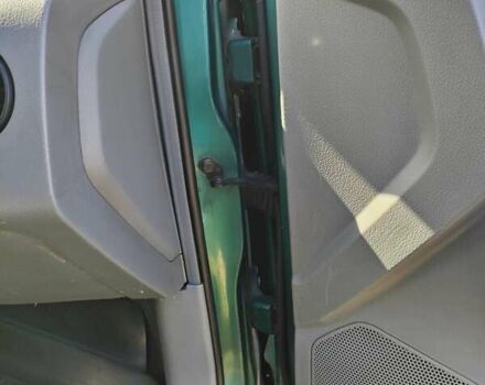 Зеленый Шевроле Авео, объемом двигателя 1.5 л и пробегом 213 тыс. км за 3000 $, фото 53 на Automoto.ua