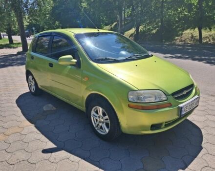 Зеленый Шевроле Авео, объемом двигателя 1.5 л и пробегом 230 тыс. км за 2500 $, фото 2 на Automoto.ua