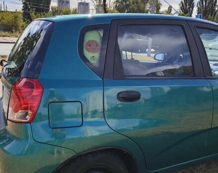 Зеленый Шевроле Авео, объемом двигателя 1.5 л и пробегом 213 тыс. км за 3000 $, фото 5 на Automoto.ua