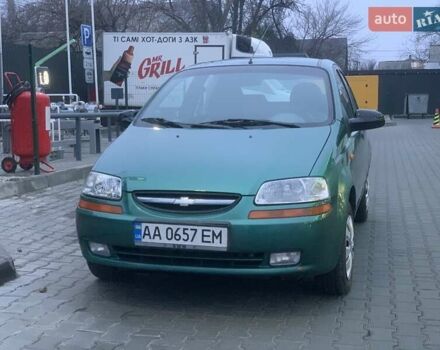 Зеленый Шевроле Авео, объемом двигателя 1.5 л и пробегом 213 тыс. км за 2850 $, фото 5 на Automoto.ua